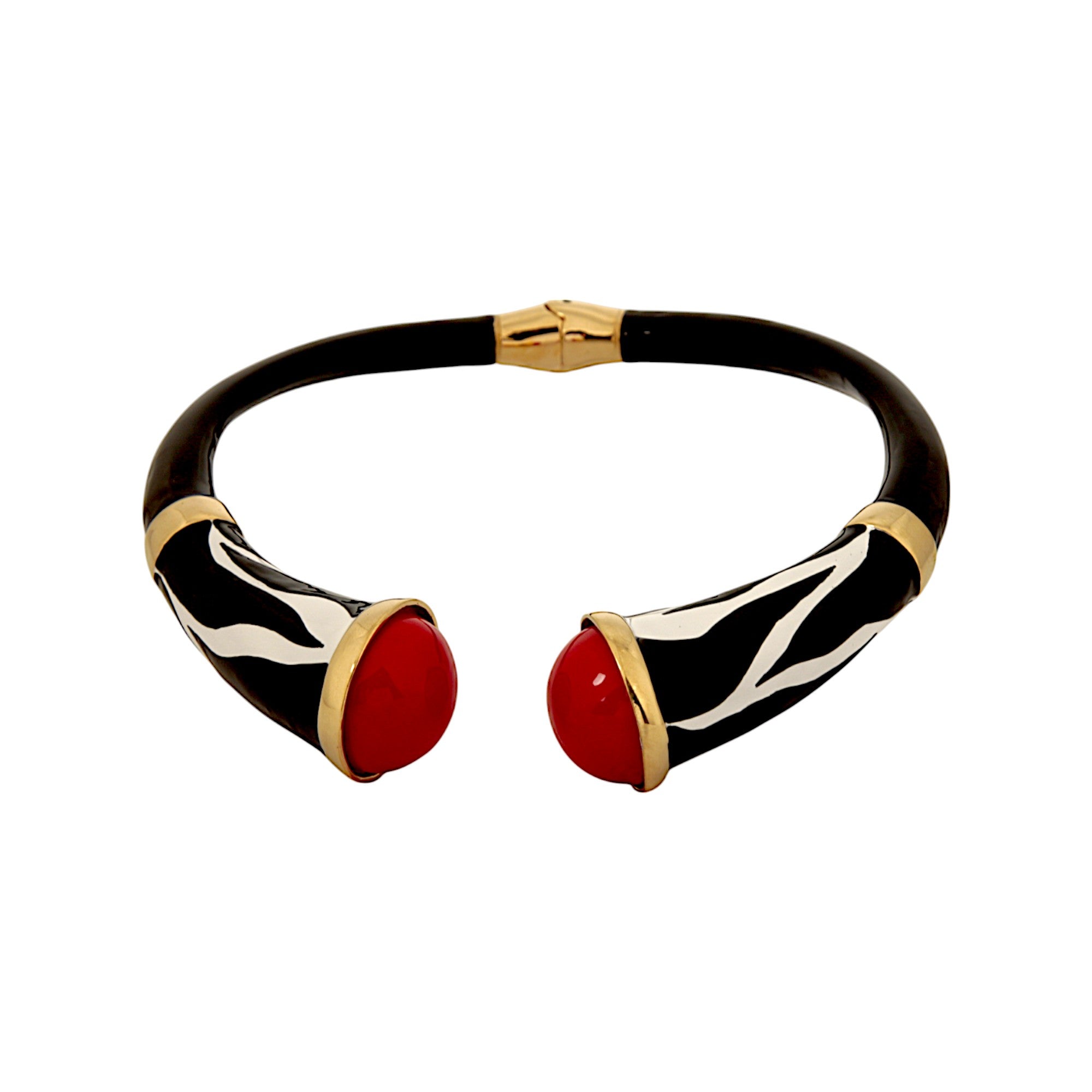 COLLAR DE CABUJÓN ROJO