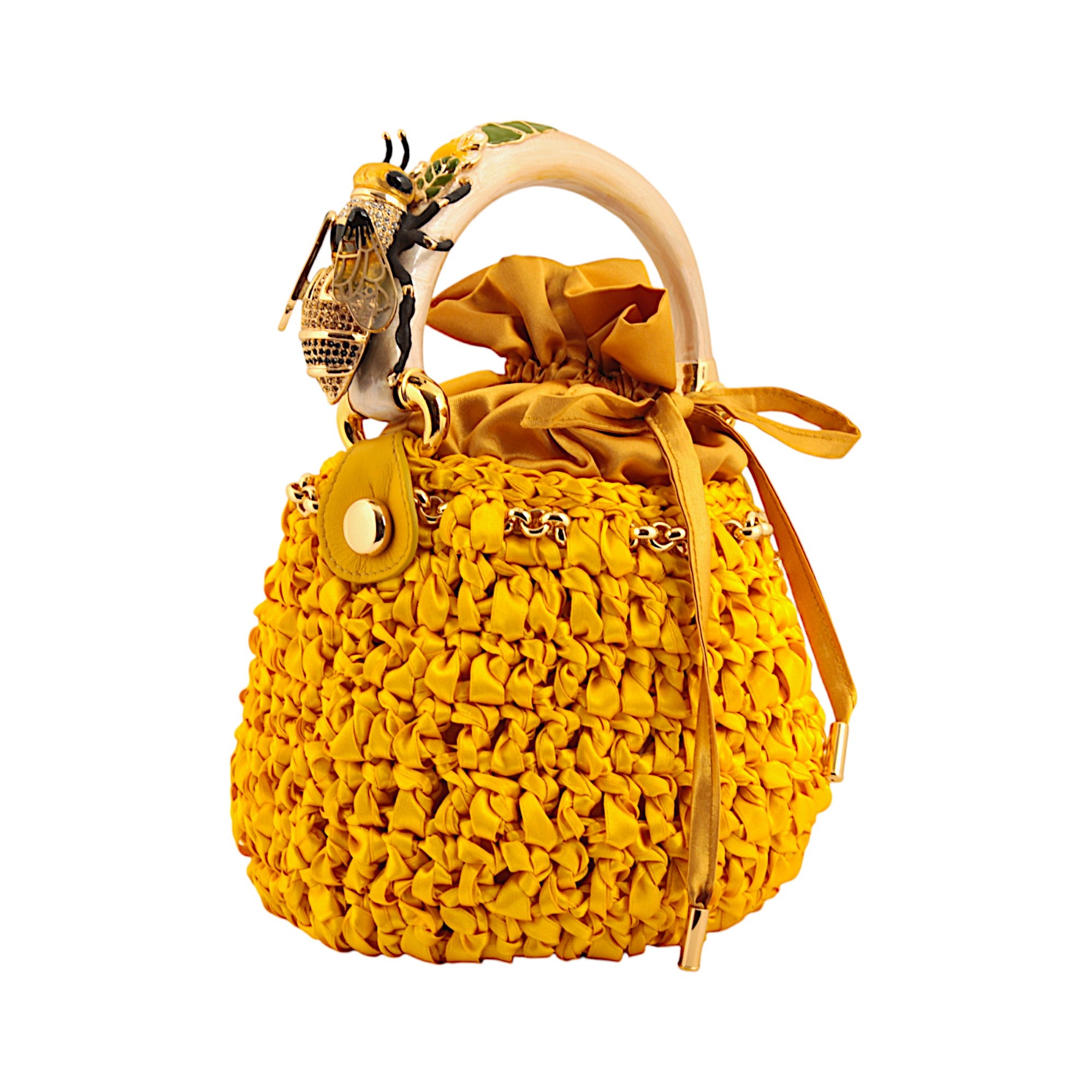 Cubo con asa adornado con abeja esmaltada. Fabricado en Italia.