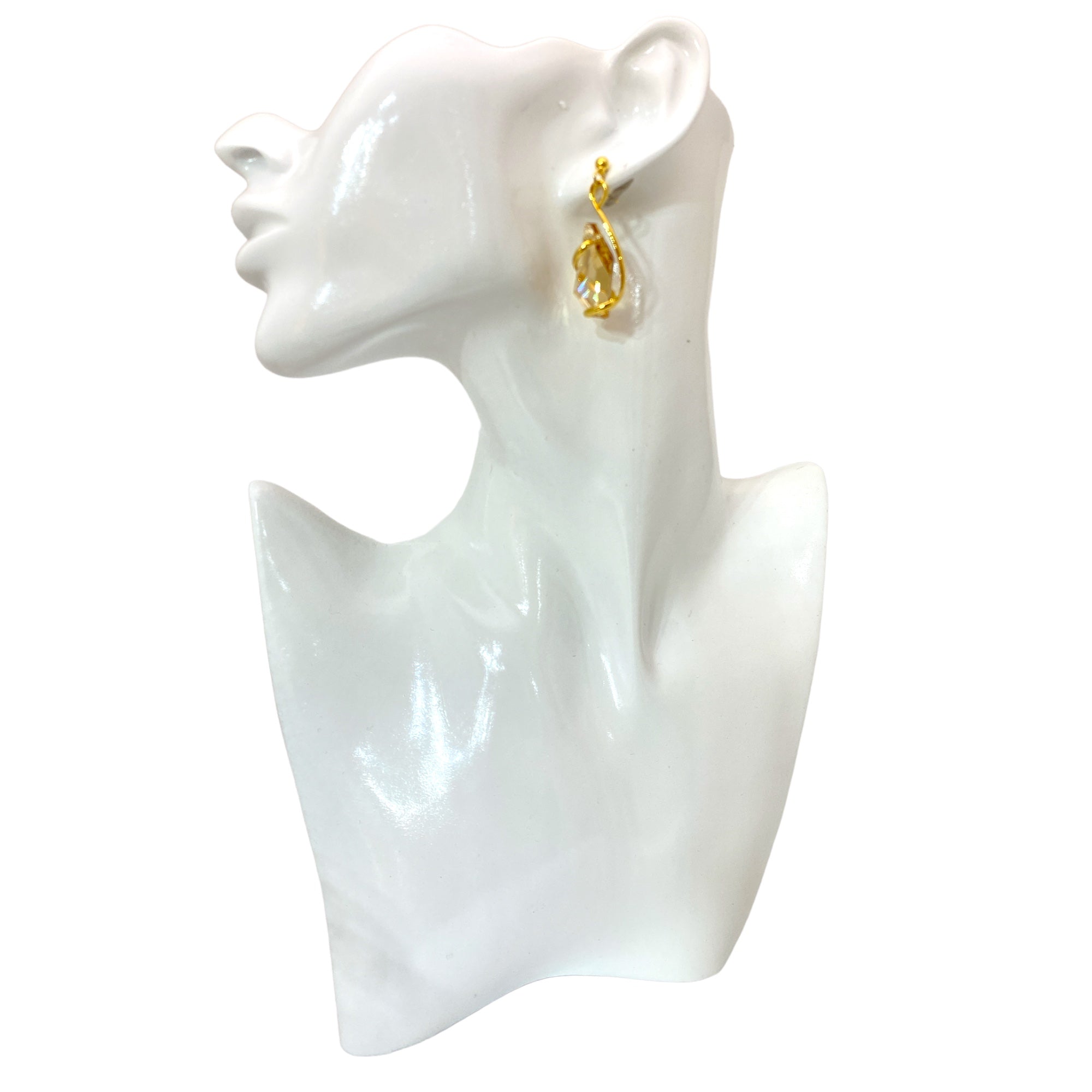 GOLDEN SHADOW SHORT EARRINGS