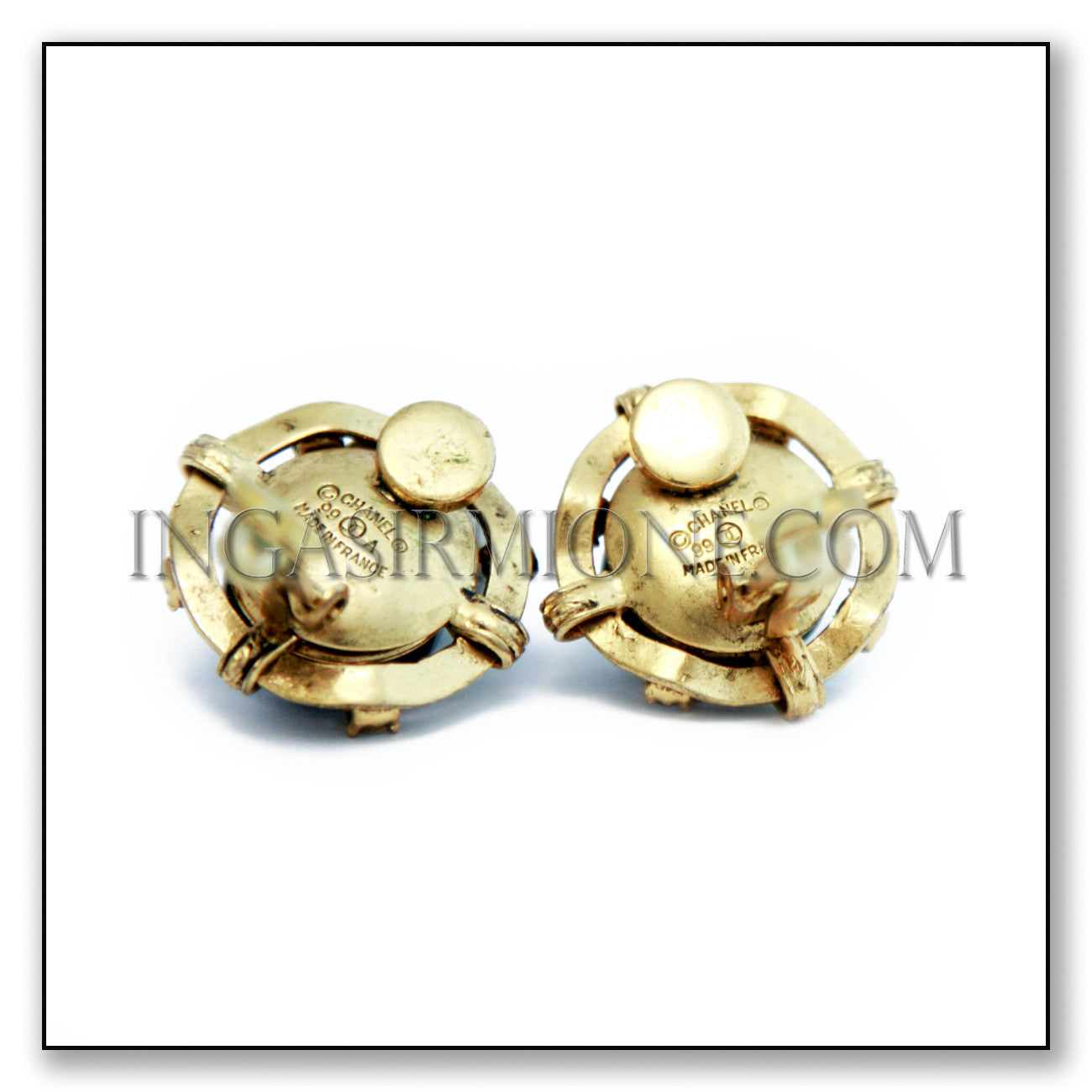 CHANEL GOLD ROUND EARRINGS
