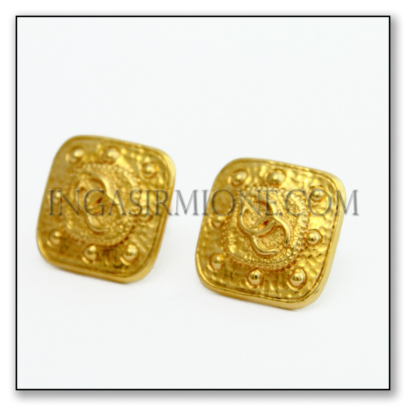 CHANEL CLIP ON EARRINGS