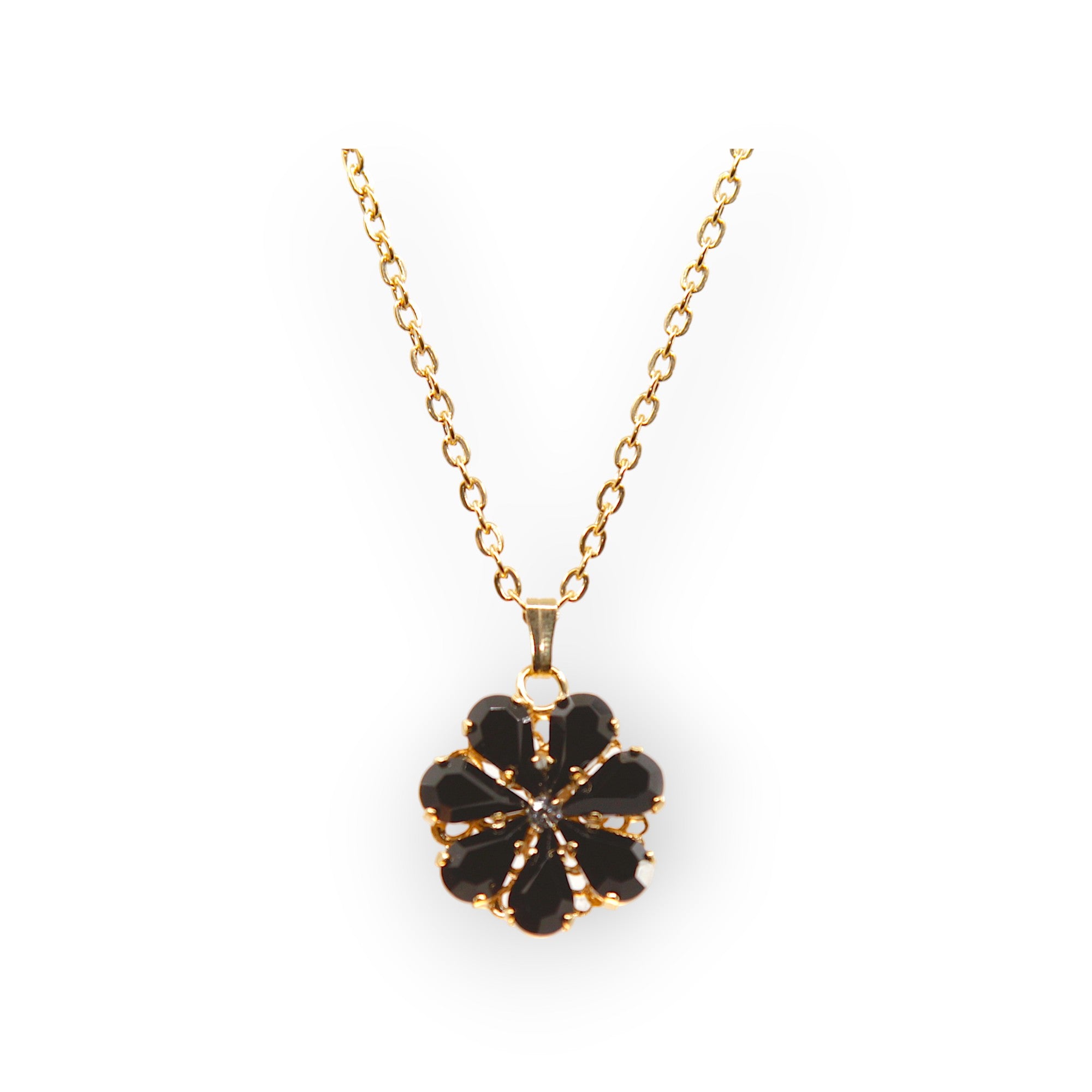 Daisy Pendant Necklace With Crystal Drops In Onyx Shades.
