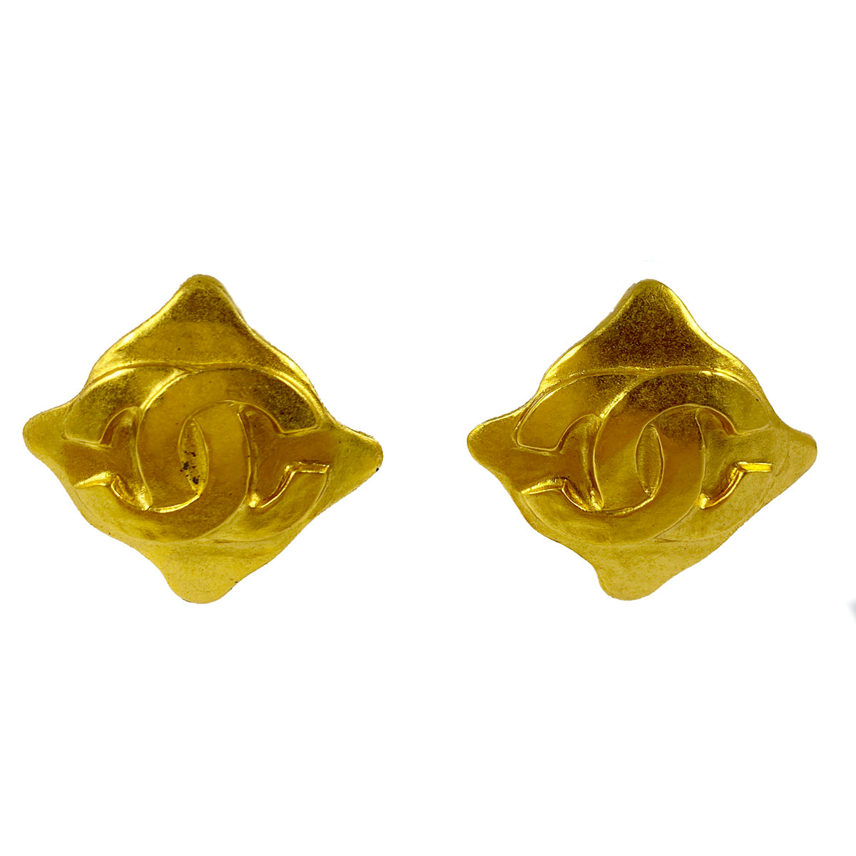 CHANEL CC LOGO EARRINGS