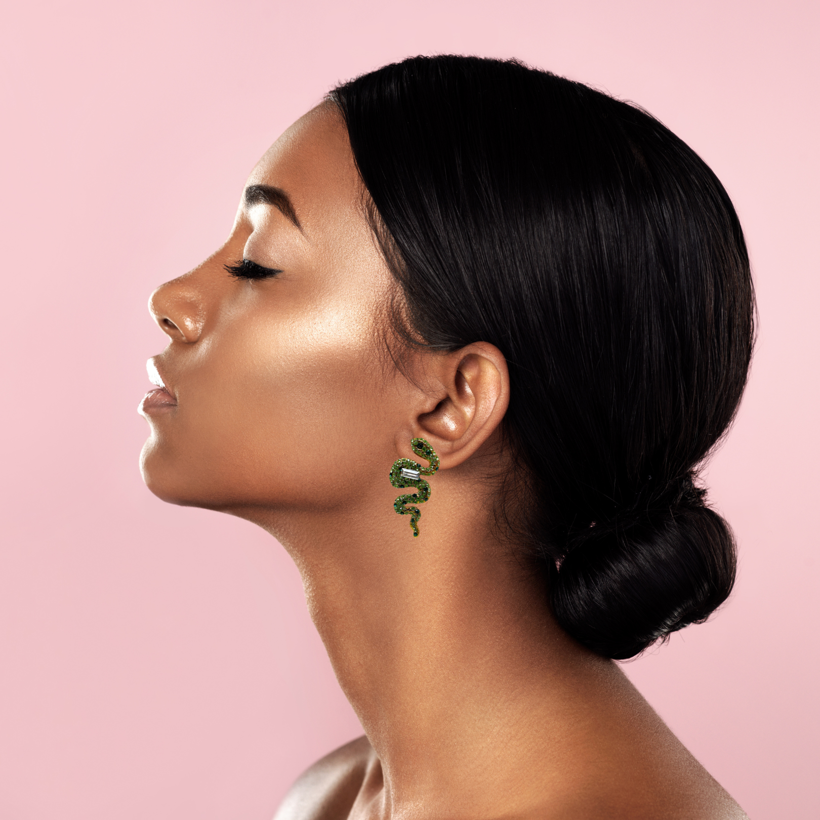 Swarovski snake 2025 ear cuff